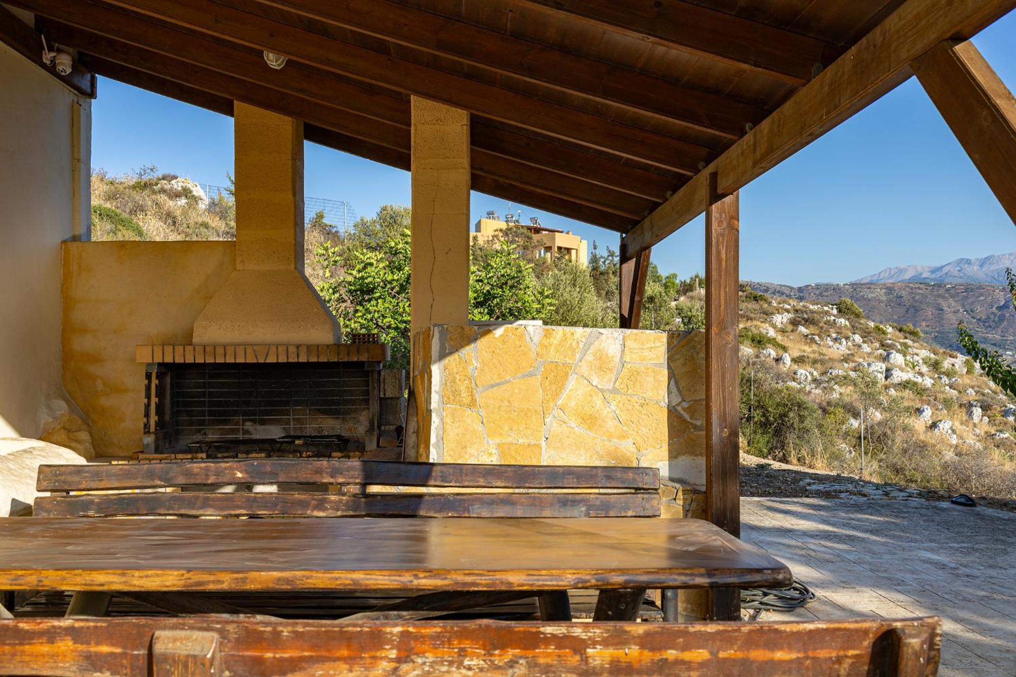 Karmilos Hill Villa 干尼亞 外观 照片