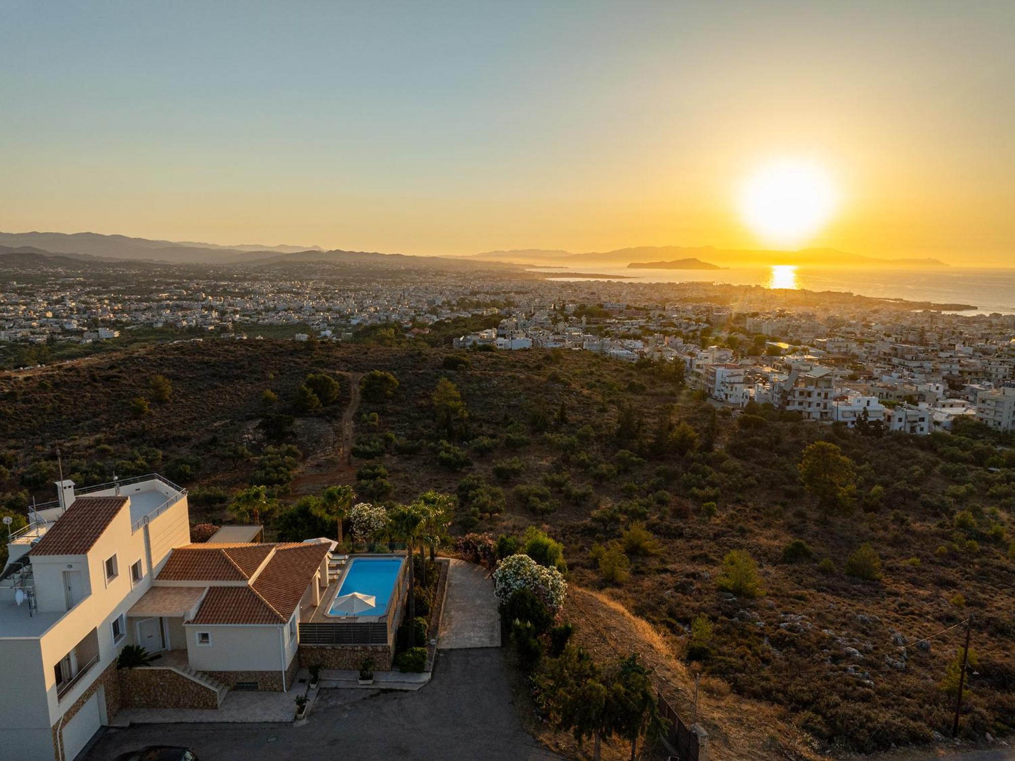 Karmilos Hill Villa 干尼亞 外观 照片