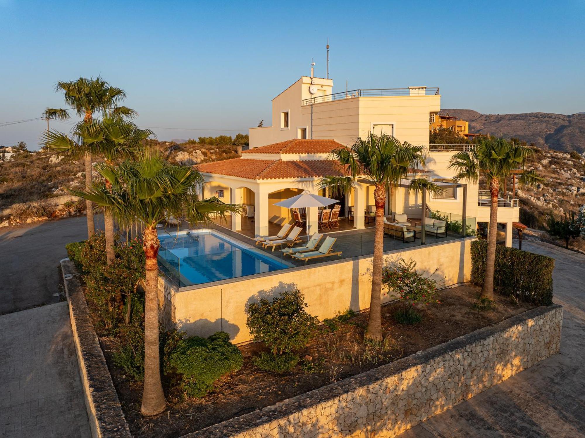 Karmilos Hill Villa 干尼亞 外观 照片