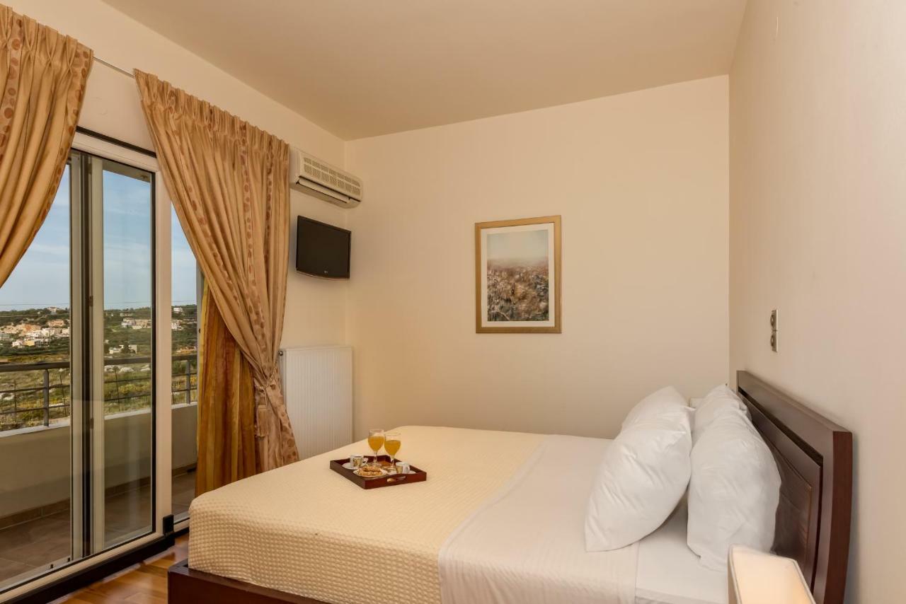 Karmilos Hill Villa 干尼亞 外观 照片